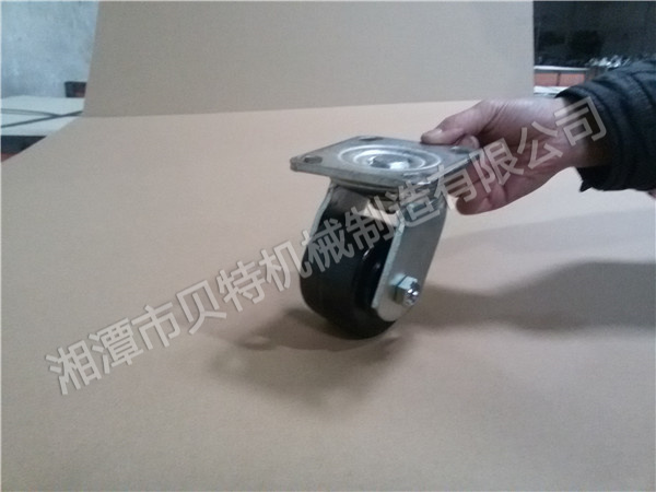 工業(yè)腳輪進(jìn)行檢修維護(hù)的方法